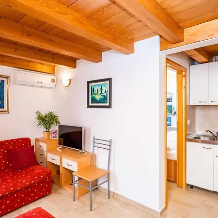 Διαμέρισμα Ribambit- One Bedroom First Floor *